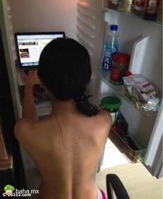 吃瓜爆料劈叉女星视频